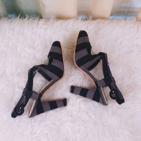PRADA Striped Heel Pump - Picture 3 of 10